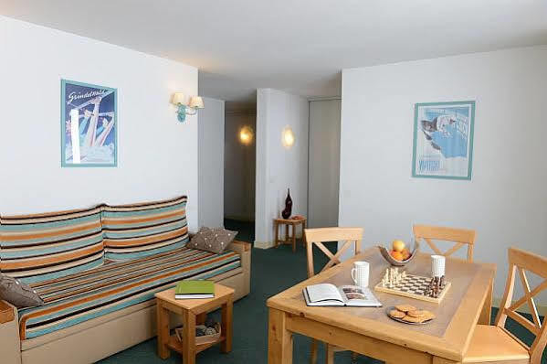 Pierre & Vacances Residence Le Montana La Mongie Exteriör bild